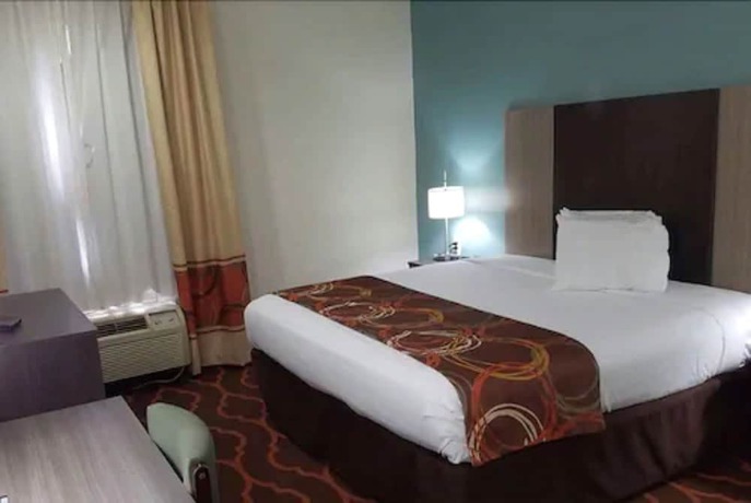 Imagen de la habitación del Hotel Baymont By Wyndham Grovetown Augusta. Foto 5