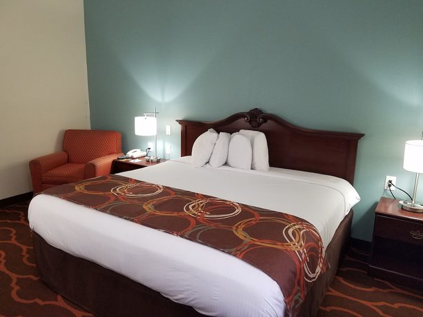 Imagen de la habitación del Hotel Baymont By Wyndham Grovetown Augusta. Foto 13
