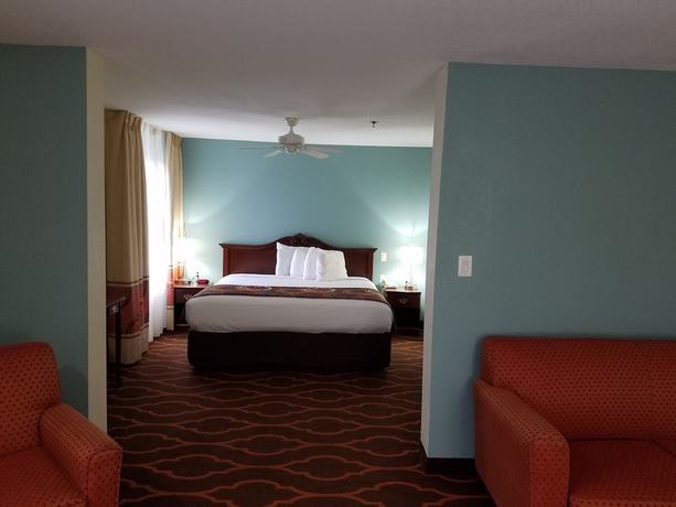 Imagen de la habitación del Hotel Baymont By Wyndham Grovetown Augusta. Foto 16