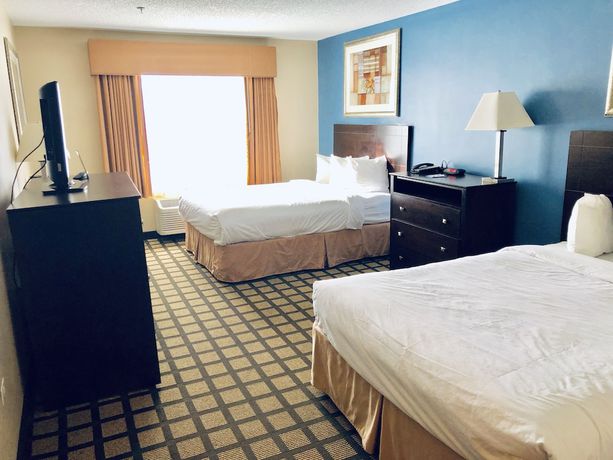 Imagen de la habitación del Hotel Baymont By Wyndham Gurnee. Foto 7