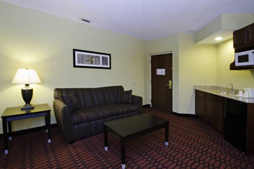 Imagen de la habitación del Hotel Baymont By Wyndham Harrisburg. Foto 4