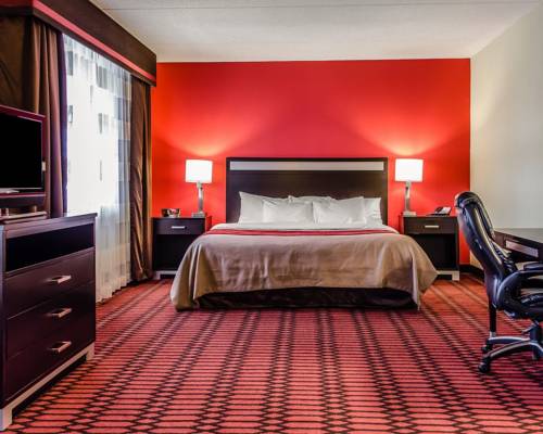 Imagen de la habitación del Hotel Baymont By Wyndham Harrisburg. Foto 10