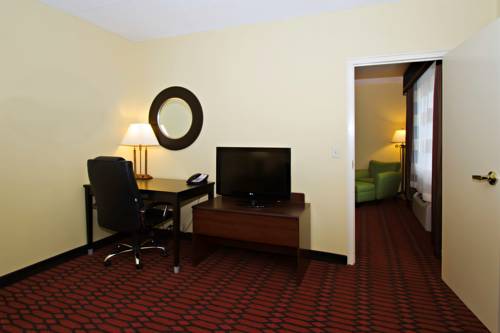 Imagen de la habitación del Hotel Baymont By Wyndham Harrisburg. Foto 16