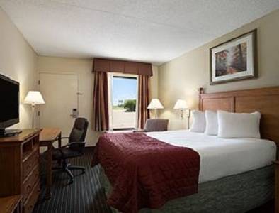 Imagen de la habitación del Hotel Baymont By Wyndham Hays. Foto 4