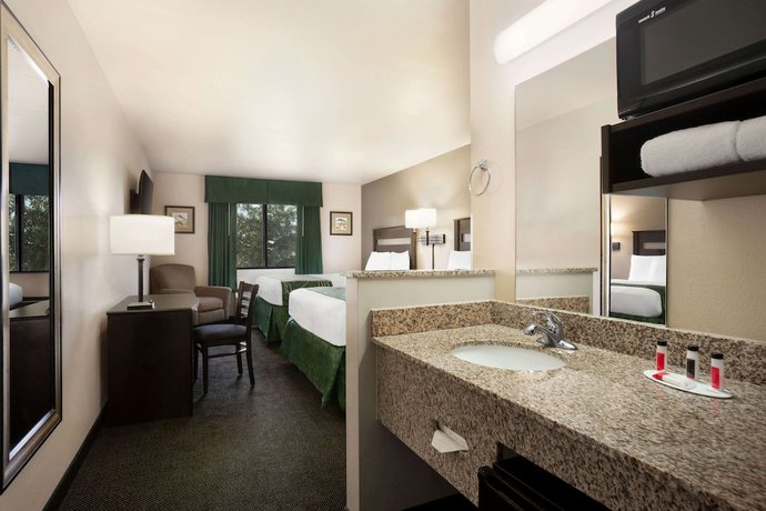 Imagen de la habitación del Hotel Baymont By Wyndham Hearne. Foto 16