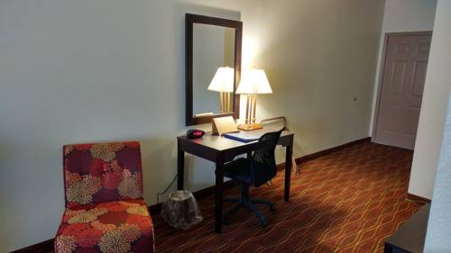 Imagen de la habitación del Hotel Baymont By Wyndham Helen. Foto 5
