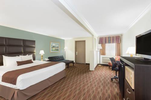Imagen de la habitación del Hotel Baymont By Wyndham Helen. Foto 9