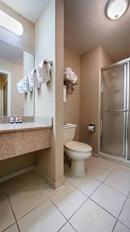 Imagen de la habitación del Hotel Baymont By Wyndham Helen. Foto 10