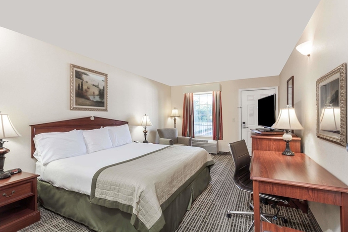 Imagen de la habitación del Hotel Baymont By Wyndham Hickory. Foto 5