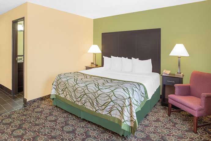 Imagen de la habitación del Hotel Baymont By Wyndham Holland. Foto 13