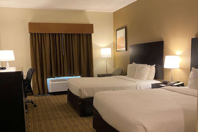 Imagen de la habitación del Hotel Baymont By Wyndham Houston North. Foto 10