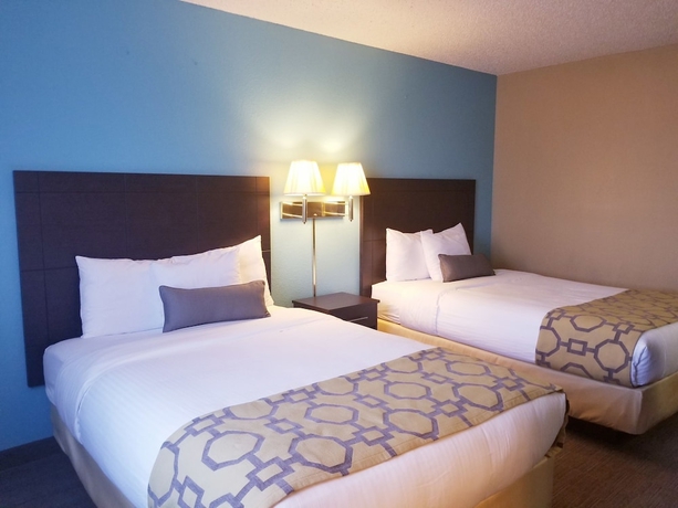 Imagen de la habitación del Hotel Baymont By Wyndham Huber Heights Dayton. Foto 11