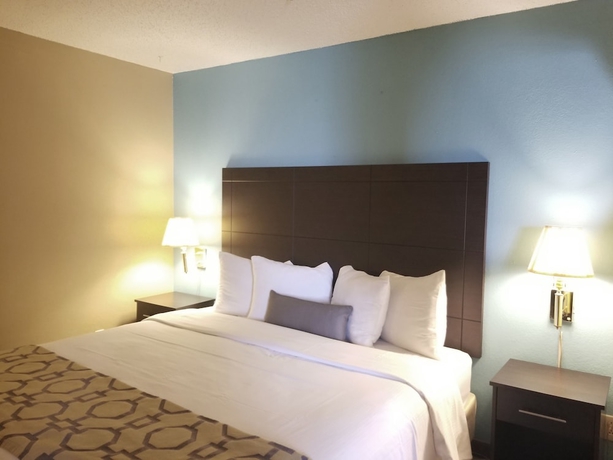 Imagen de la habitación del Hotel Baymont By Wyndham Huber Heights Dayton. Foto 12