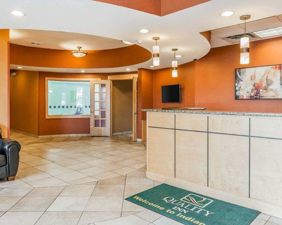 Imagen de los interiores del Hotel Baymont By Wyndham Indianapolis East. Foto 13