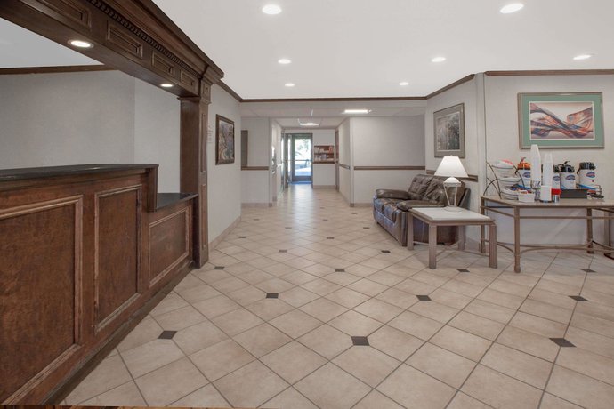 Imagen de los interiores del Hotel Baymont By Wyndham Jackson, Jackson. Foto 17