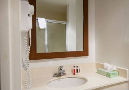 Imagen de la habitación del Hotel Baymont By Wyndham Jackson/ridgeland. Foto 7