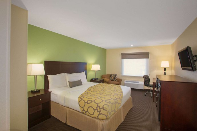Imagen de la habitación del Hotel Baymont By Wyndham Jefferson City. Foto 6