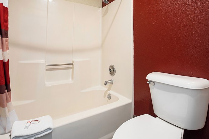 Imagen de la habitación del Hotel Baymont By Wyndham Kingman. Foto 10