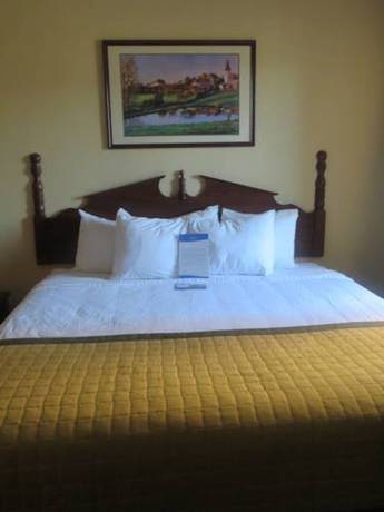Imagen de la habitación del Hotel Baymont By Wyndham Knoxville/cedar Bluff. Foto 15