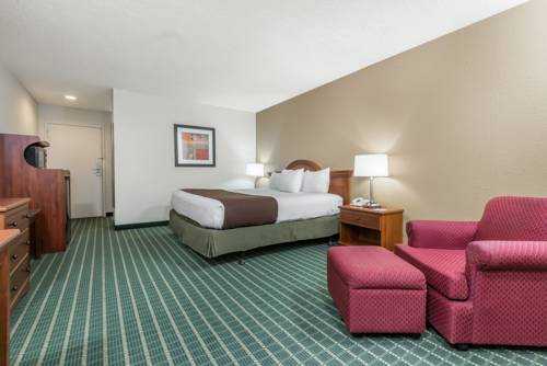 Imagen de la habitación del Hotel Baymont By Wyndham Kokomo. Foto 3