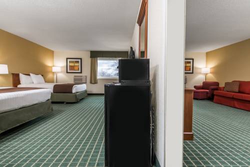 Imagen de la habitación del Hotel Baymont By Wyndham Kokomo. Foto 9