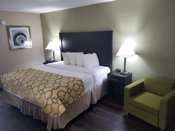 Imagen de la habitación del Hotel Baymont By Wyndham Lake City. Foto 5