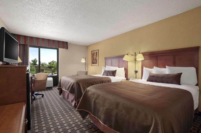 Imagen de la habitación del Hotel Baymont By Wyndham Lewisville. Foto 4