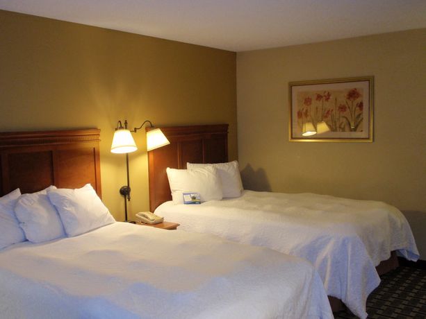 Imagen de la habitación del Hotel Baymont By Wyndham Lewisville. Foto 5