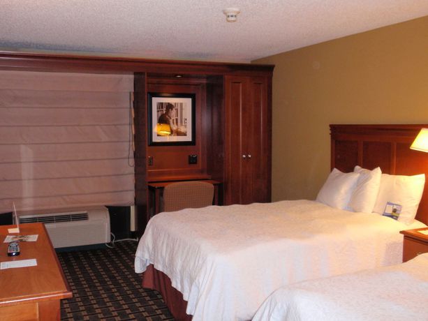 Imagen de la habitación del Hotel Baymont By Wyndham Lewisville. Foto 12