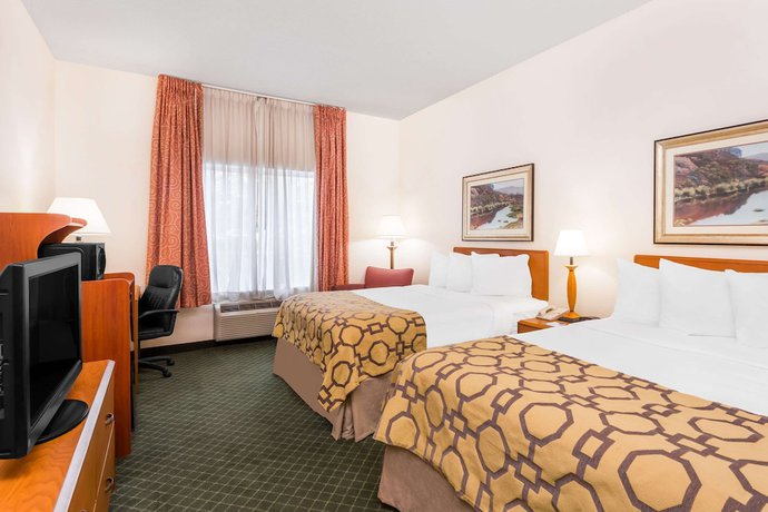 Imagen de la habitación del Hotel Baymont By Wyndham Lithia Springs Atlanta. Foto 7