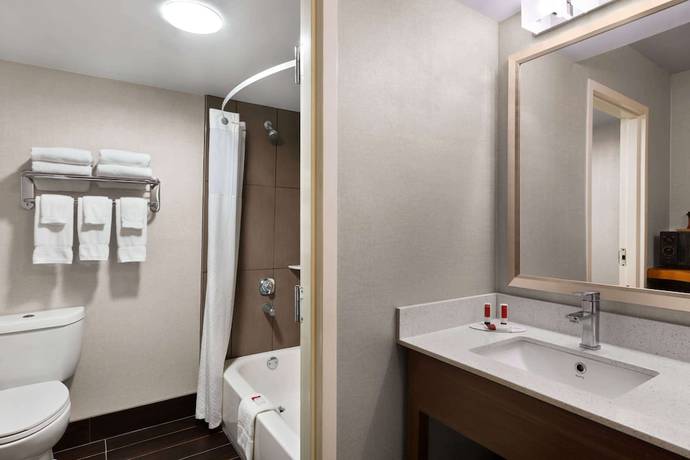 Imagen de la habitación del Hotel Baymont By Wyndham Lithia Springs Atlanta. Foto 16