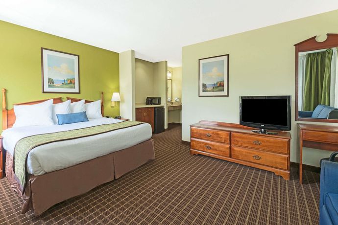 Imagen de la habitación del Hotel Baymont By Wyndham Louisville South I 65. Foto 10