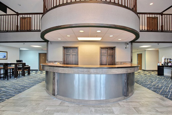 Imagen de los interiores del Hotel Baymont By Wyndham Madison West/middleton Wi West. Foto 18