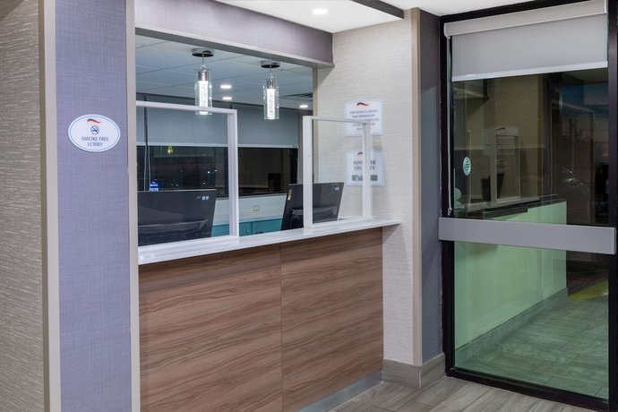 Imagen de los interiores del Hotel Baymont By Wyndham Mcallen/pharr. Foto 20