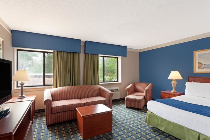 Imagen de la habitación del Hotel Baymont By Wyndham Memphis East. Foto 6