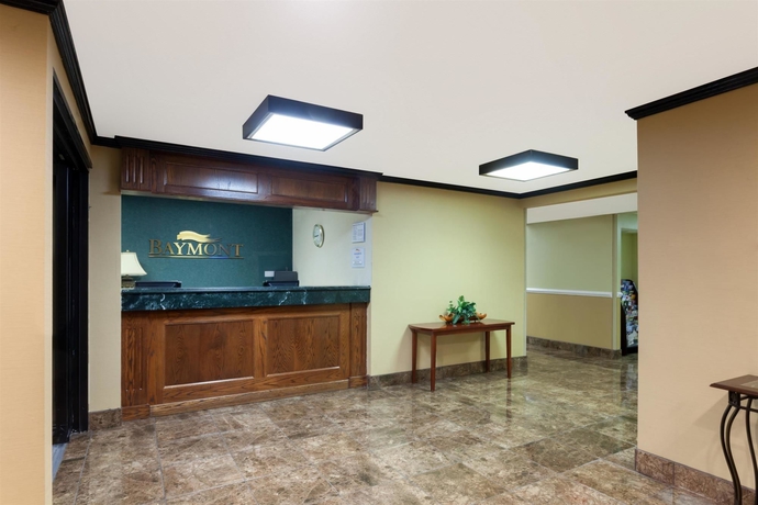 Imagen de los interiores del Hotel Baymont By Wyndham Memphis East. Foto 14