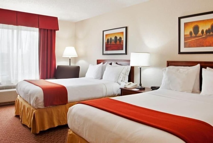 Imagen de la habitación del Hotel Baymont By Wyndham Merrillville. Foto 9