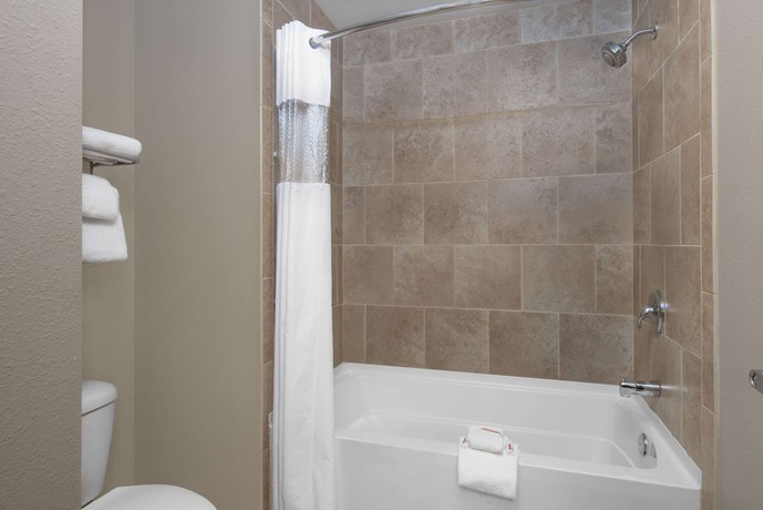 Imagen de la habitación del Hotel Baymont By Wyndham Minot. Foto 14