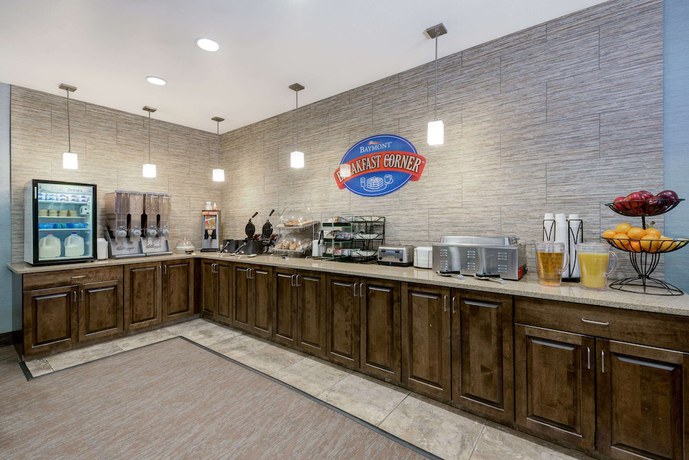 Imagen del bar/restaurante del Hotel Baymont By Wyndham Minot. Foto 2