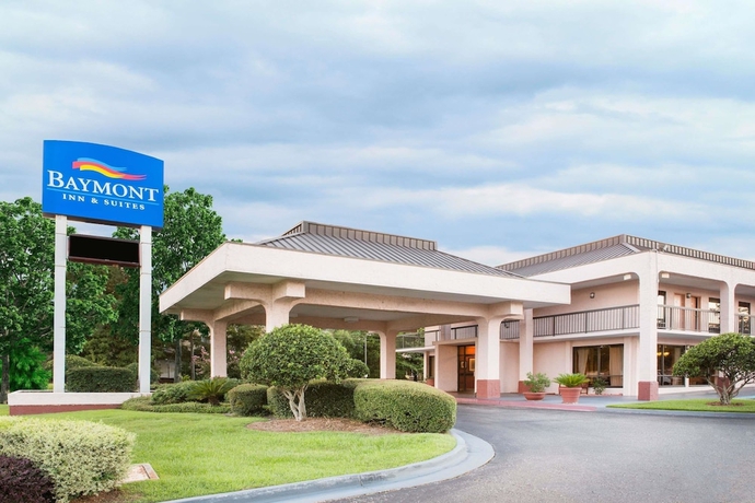 Imagen general del Hotel Baymont By Wyndham Mobile/ I-65. Foto 1