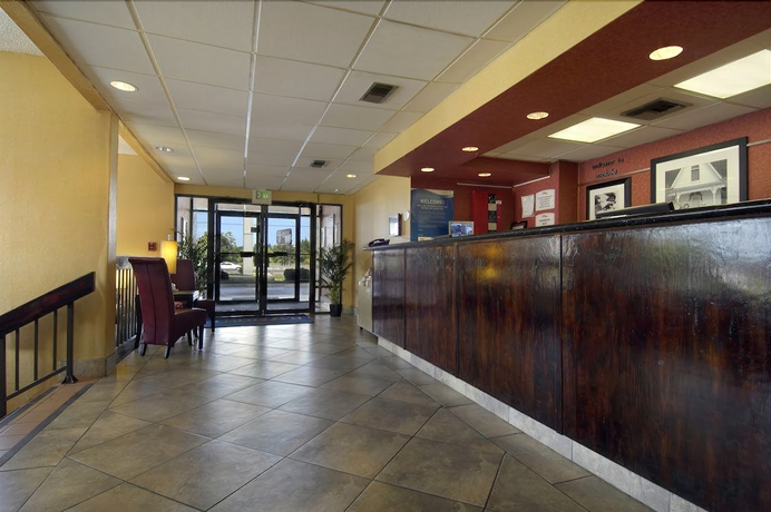 Imagen de los interiores del Hotel Baymont By Wyndham Mobile/ I-65. Foto 14