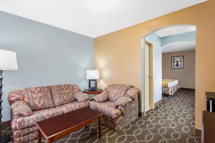 Imagen de la habitación del Hotel Baymont By Wyndham Mobile/tillmans Corner. Foto 5