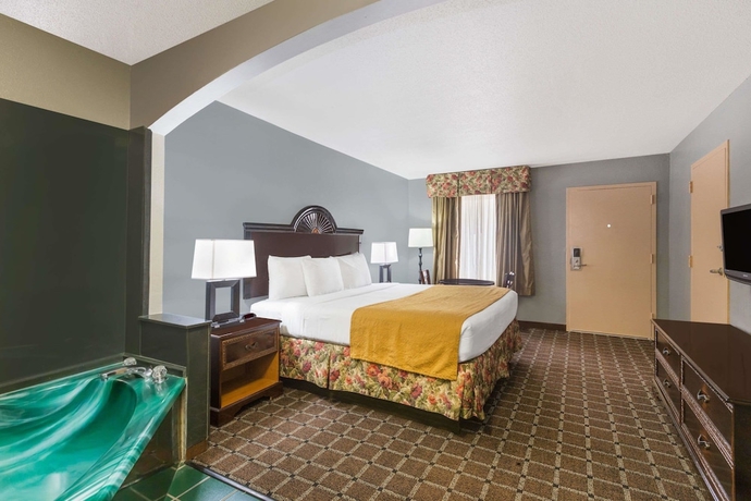 Imagen de la habitación del Hotel Baymont By Wyndham Mobile/tillmans Corner. Foto 12