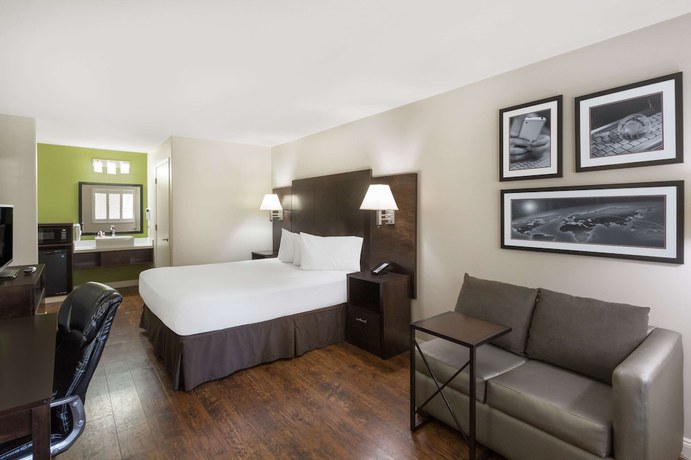 Imagen de la habitación del Hotel Baymont By Wyndham Modesto Salida. Foto 3