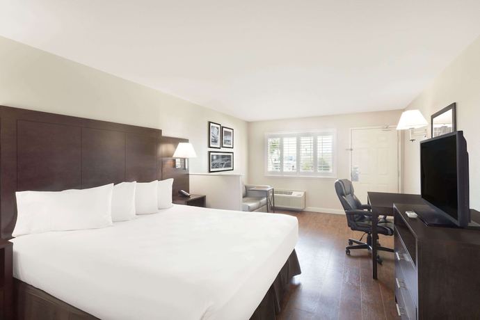 Imagen de la habitación del Hotel Baymont By Wyndham Modesto Salida. Foto 4