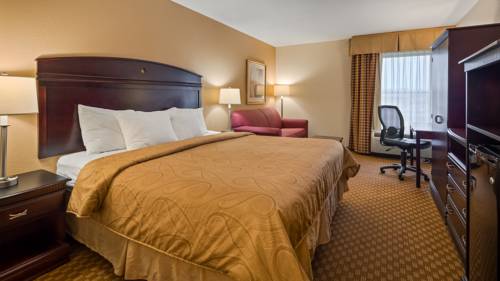 Imagen de la habitación del Hotel Baymont By Wyndham Monroe Ohio. Foto 8