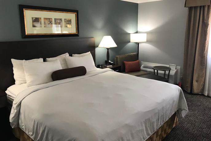 Imagen de la habitación del Hotel Baymont By Wyndham Monterey Park. Foto 17