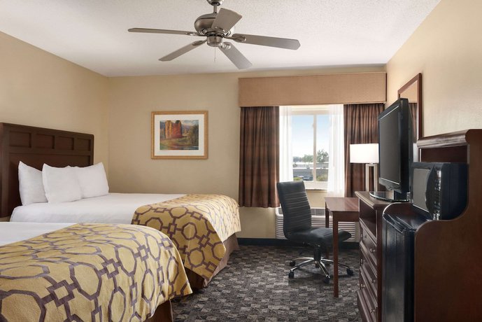Imagen de la habitación del Hotel Baymont By Wyndham Mt. Pleasant. Foto 14