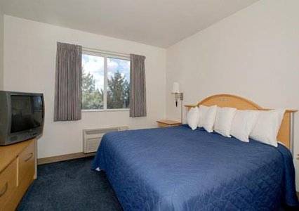 Imagen de la habitación del Hotel Baymont By Wyndham Noblesville. Foto 2