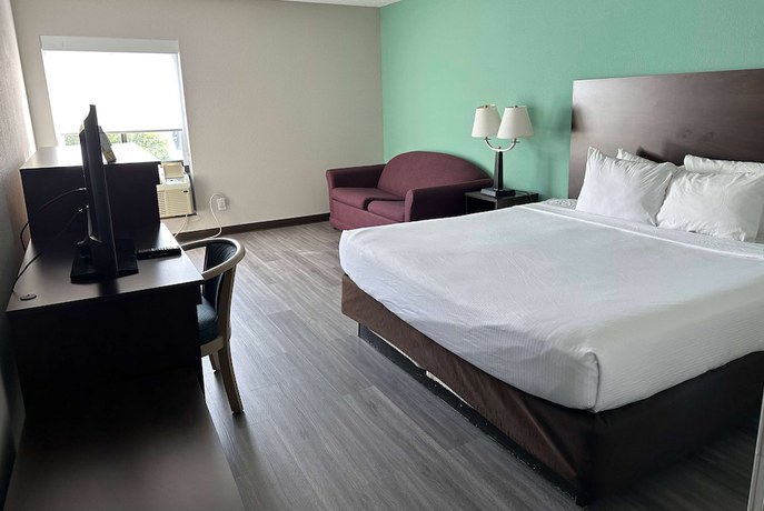 Imagen de la habitación del Hotel Baymont By Wyndham North Myrtle Beach. Foto 11